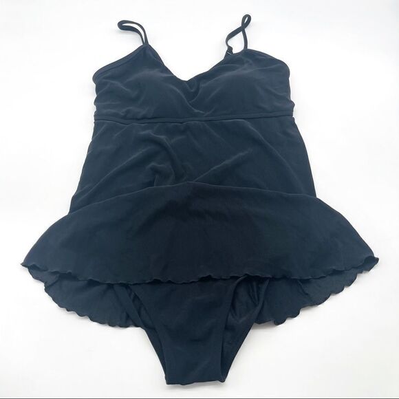 Motherhood Black One Piece Swimsuit Size Medium - Picture 5 of 12